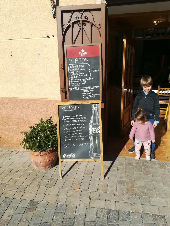 Hostal El Mirador 오르노스 외부 사진